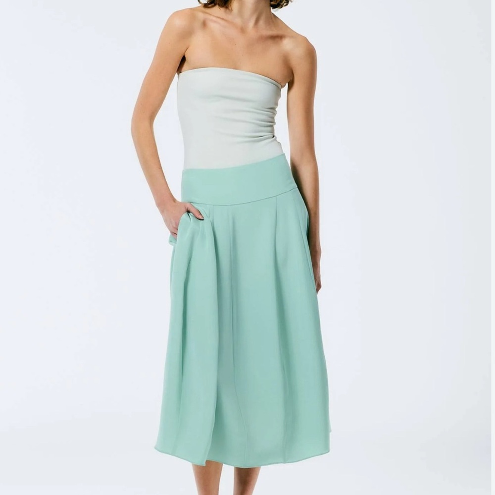Tibi 4-ply silk lantern skirt, size 12, mint, EUC, $175